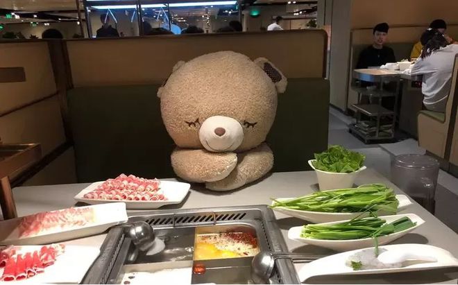 “陪伴经济”成为商业新驱动力AG真人网“内卷焦虑“时代(图12)