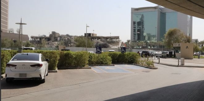 天：距离中国7000公里遍地黄金与荆棘A